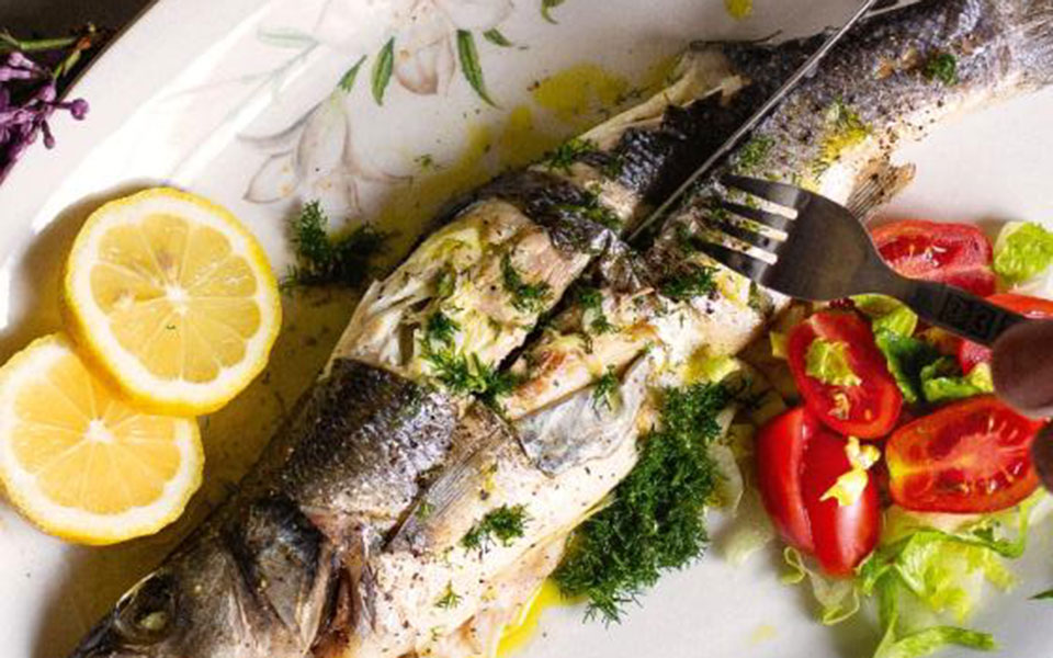 33-συνταγές-για-ελαφριά-γεύματα-με-ψάρι-561861961