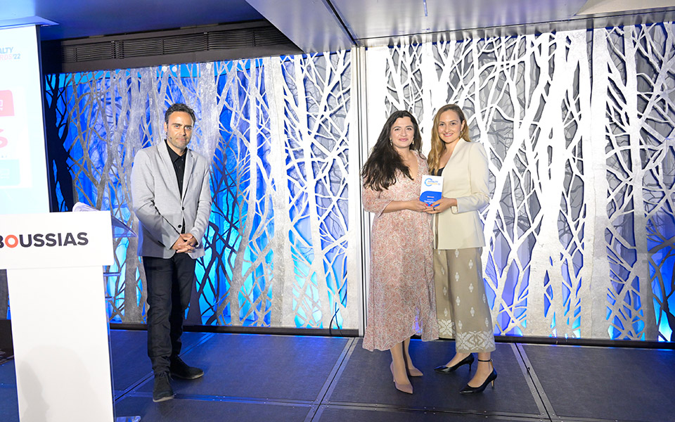 πώς-επιβραβεύτηκε-ο-μοναδικός-κόσμος-561869233