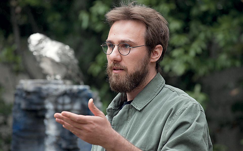 Έξι Έλληνες καλλιτέχνες δημιουργούν τέχνη από το μέλλον-3