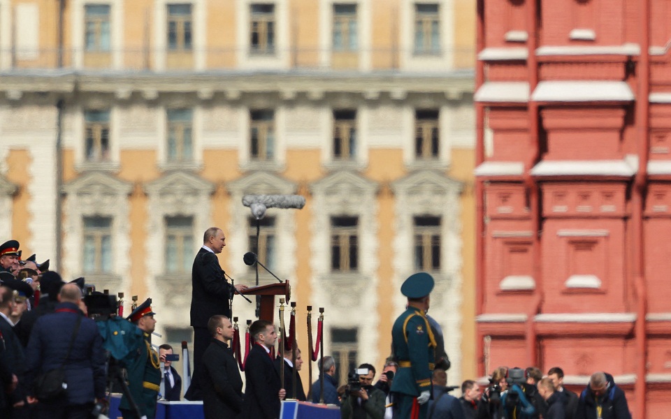 βλ-πούτιν-η-δύση-θέλησε-να-εισβάλει-στ-561848590
