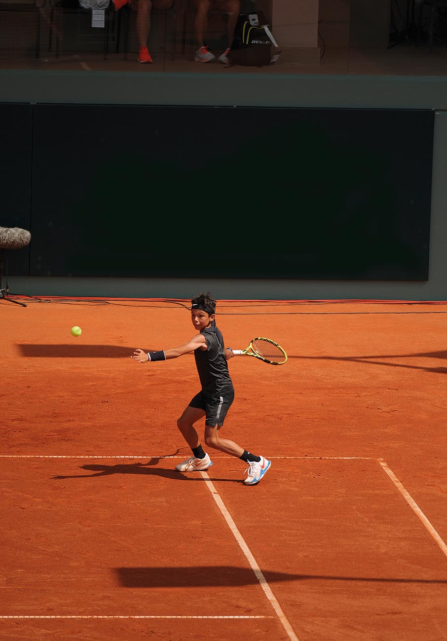 48 μικροί Ναδάλ στo Τατόι-1