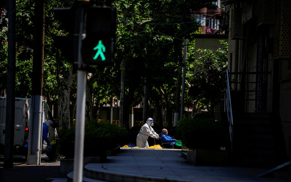 Σαγκάη: Σφίγγει κι άλλο το λόκνταουν, και το Πεκίνο ακολουθεί (εικόνες)-2