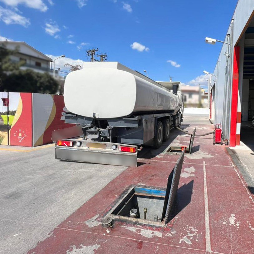 ο-θείος-τζο-και-η-νοθεία-βενζίνης-561871000