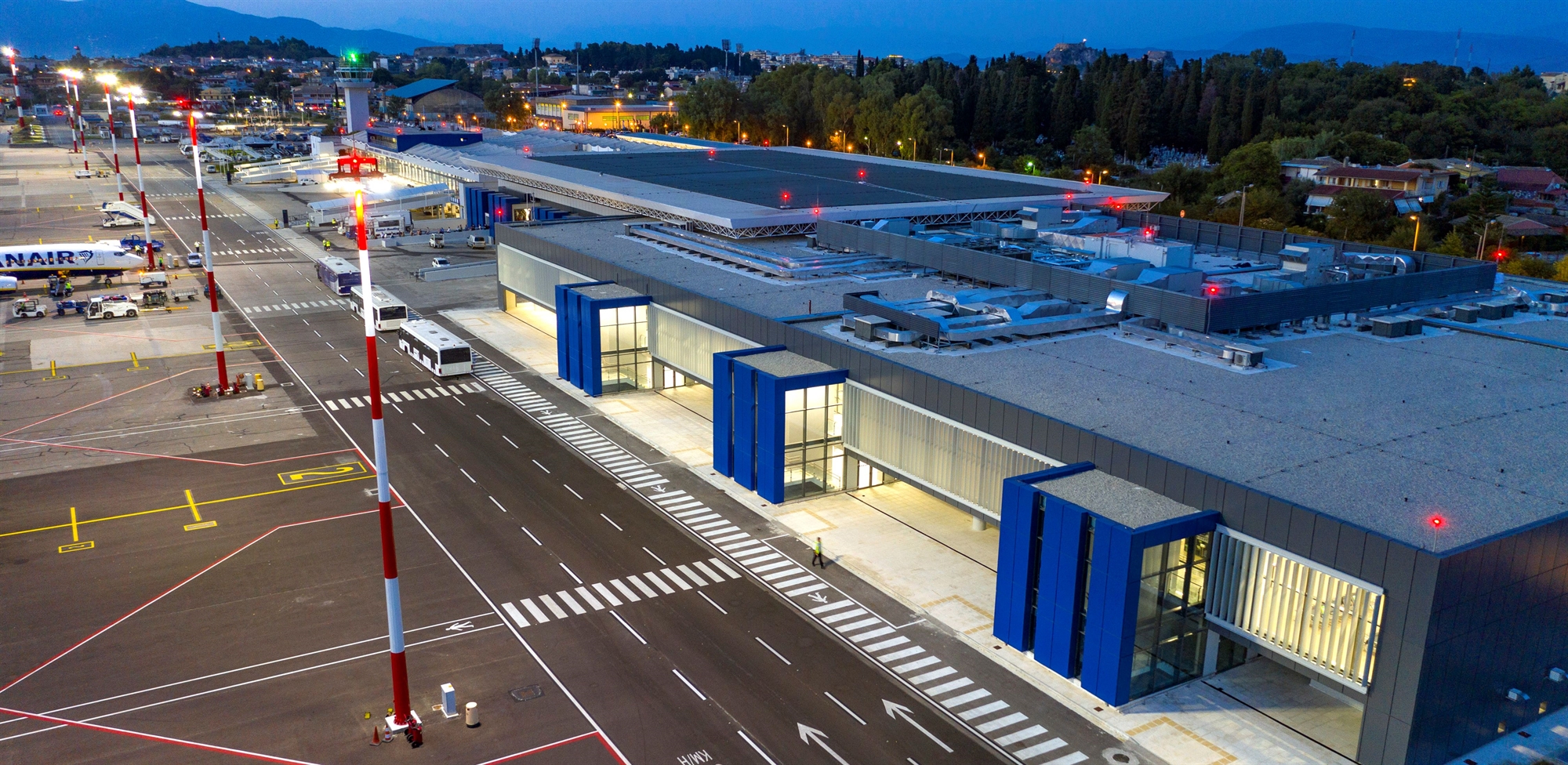 τουρισμός-ανακάμπτει-η-κίνηση-στα-περ-561858403