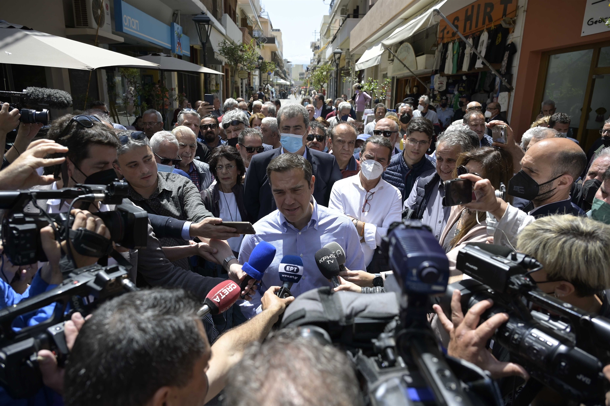 εκλογές-στον-συριζα-η-συμμετοχή-κρίν-561858730