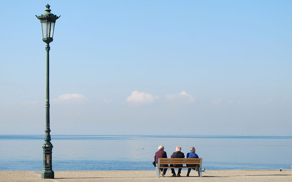 καιρός-γενικά-αίθριος-χωρίς-ιδιαίτερ-561860992