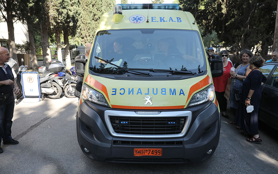 αγιο-είχε-πελάτισσα-λαϊκής-αγοράς-όπο-561884350