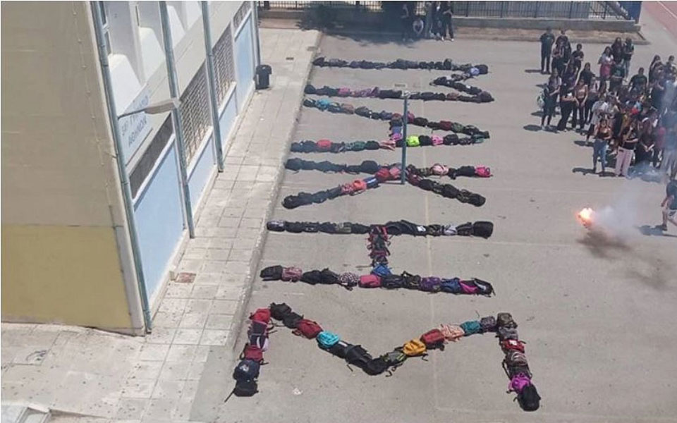 αυτοκτονία-ανηλίκου-στα-κάτω-πατήσια-561863674