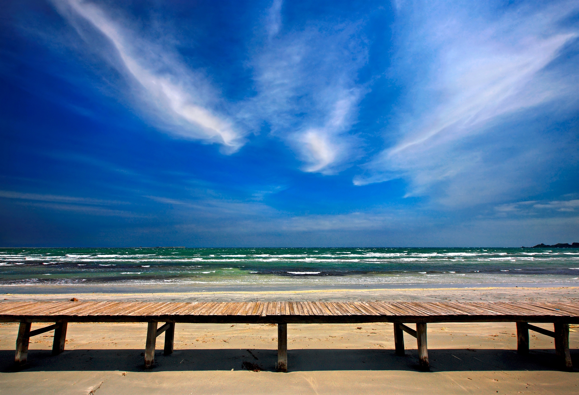 βαθιά-αναμέτρηση-με-το-παρελθόν-561871711