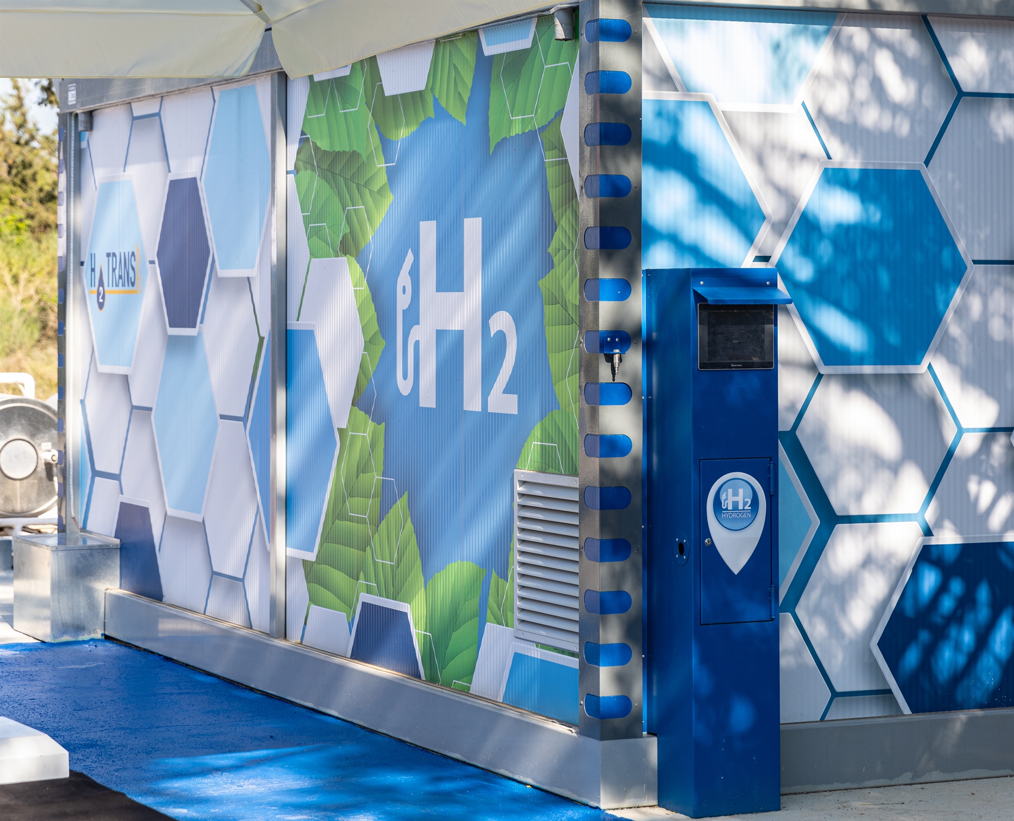 το-πρώτο-πρατήριο-υδρογόνου-στην-ελλά-561866293