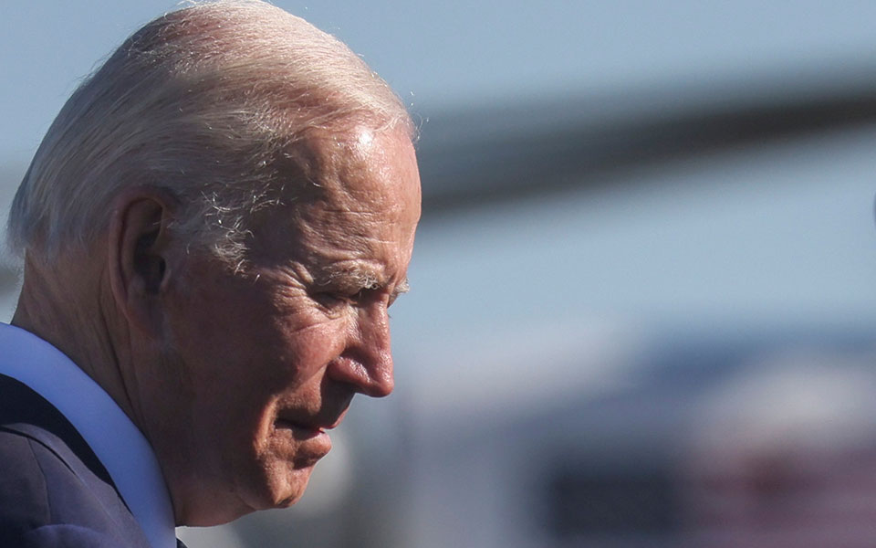 μπάιντεν-απορρίψτε-το-δηλητήριο-τη-561864196