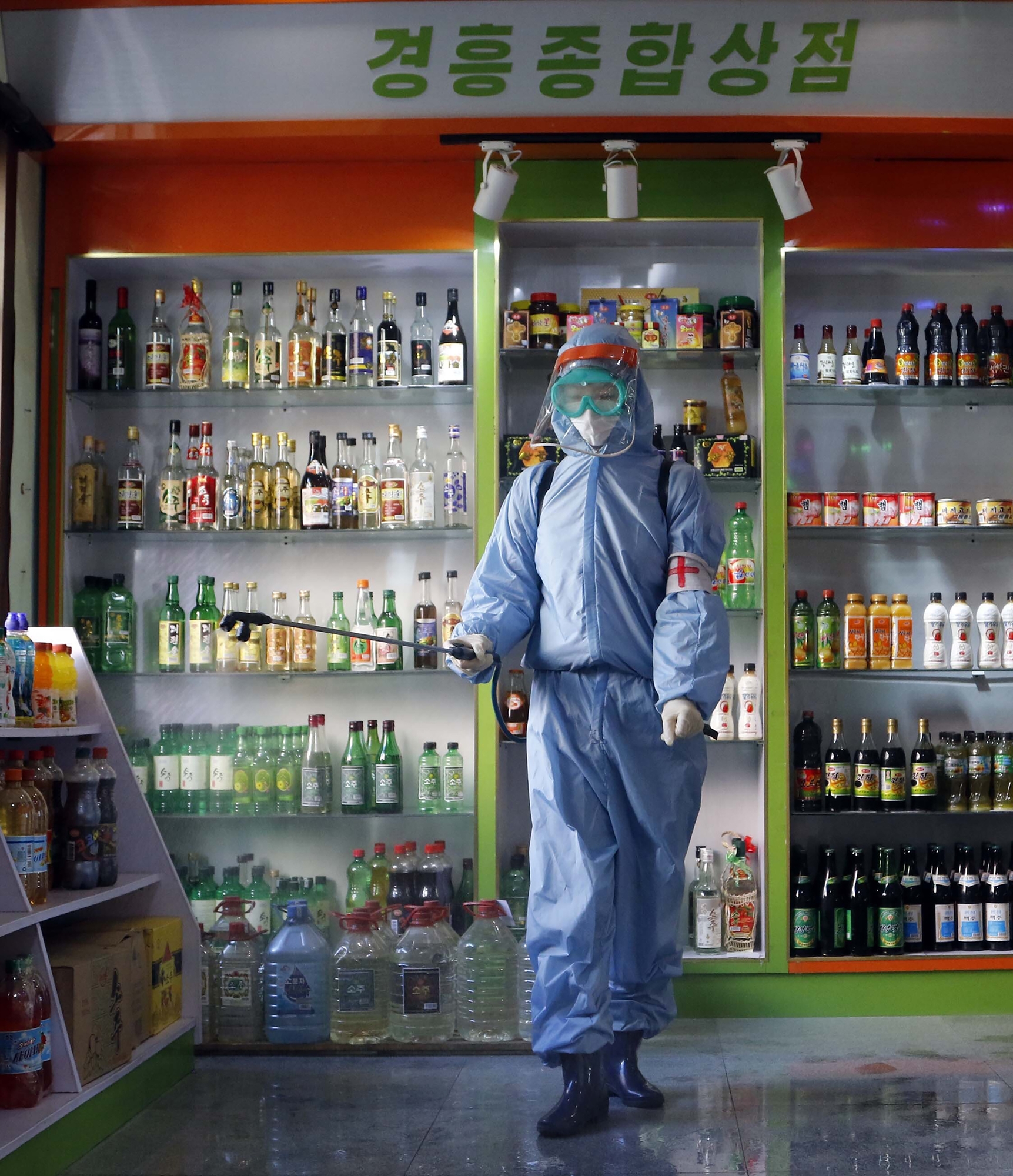 κορωνοϊός-ένα-εκατ-κρούσματα-στη-β-κο-561862486