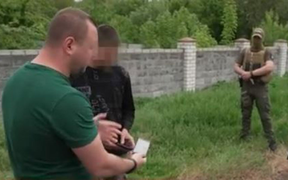 Ουκρανία: Το κυνήγι των Ρώσων κατασκόπων-1