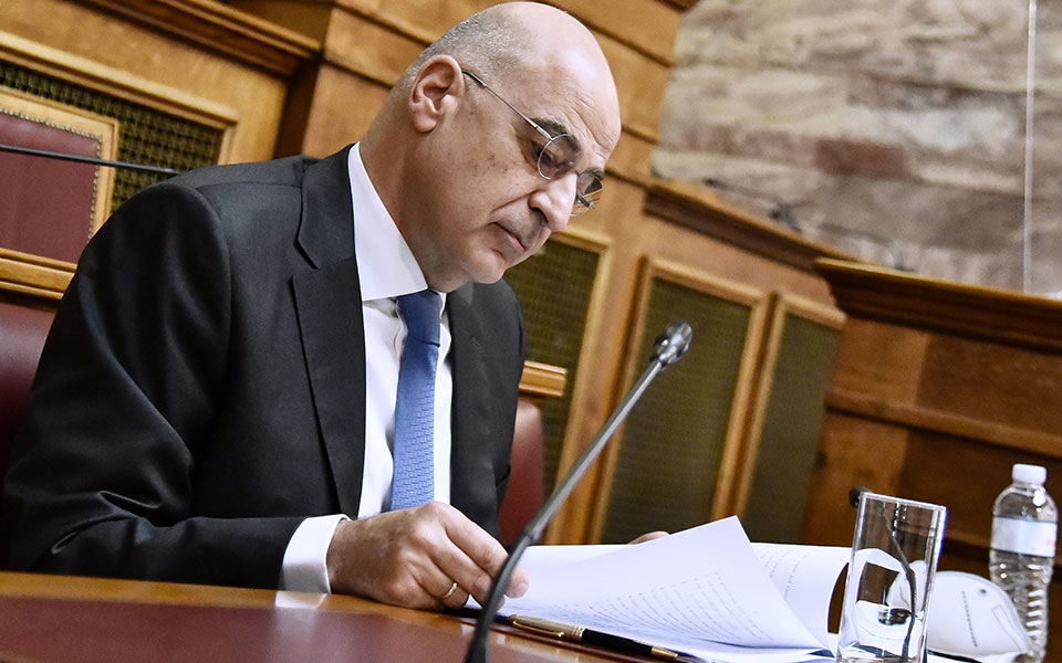 δένδιας-θέλουμε-την-στρατιωτική-παρο-561851344