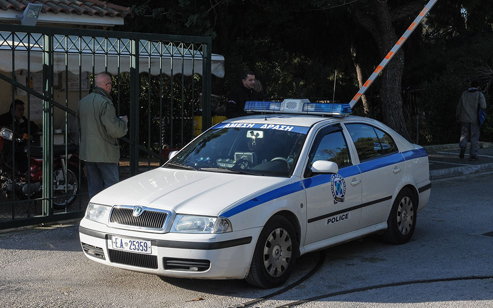 ορεστιάδα-χειροπέδες-σε-διακινητή-πο-561865390