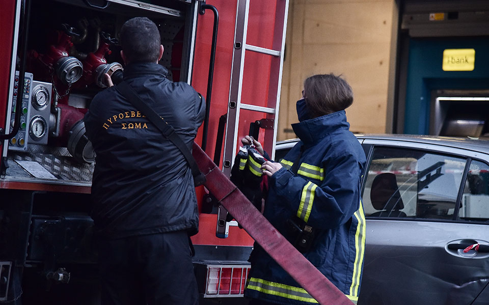 θεσσαλονίκη-φωτιά-σε-διαμέρισμα-στο-κ-561873451