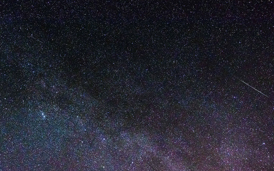 τα-μάτια-στον-ουρανό-κορυφώνονται-αύρ-561840034