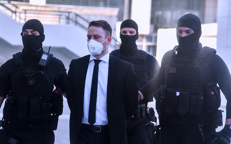 δικηγόρος-οικογένειας-καρολάιν-ατάρ-561863032