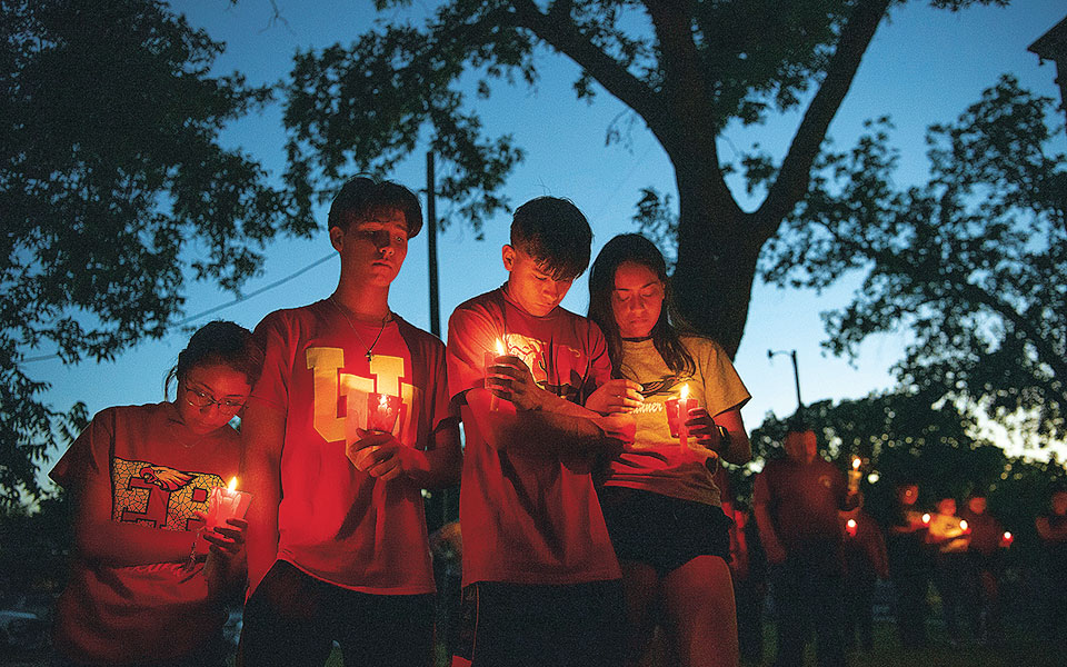μακελειό-στο-τέξας-ένα-πελώριο-και-σπα-561880492