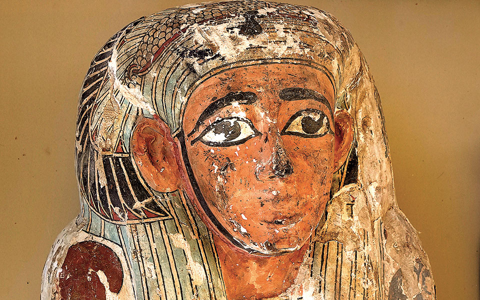 αίγυπτος-στο-φως-250-ασύλητες-σαρκοφάγο-561886207