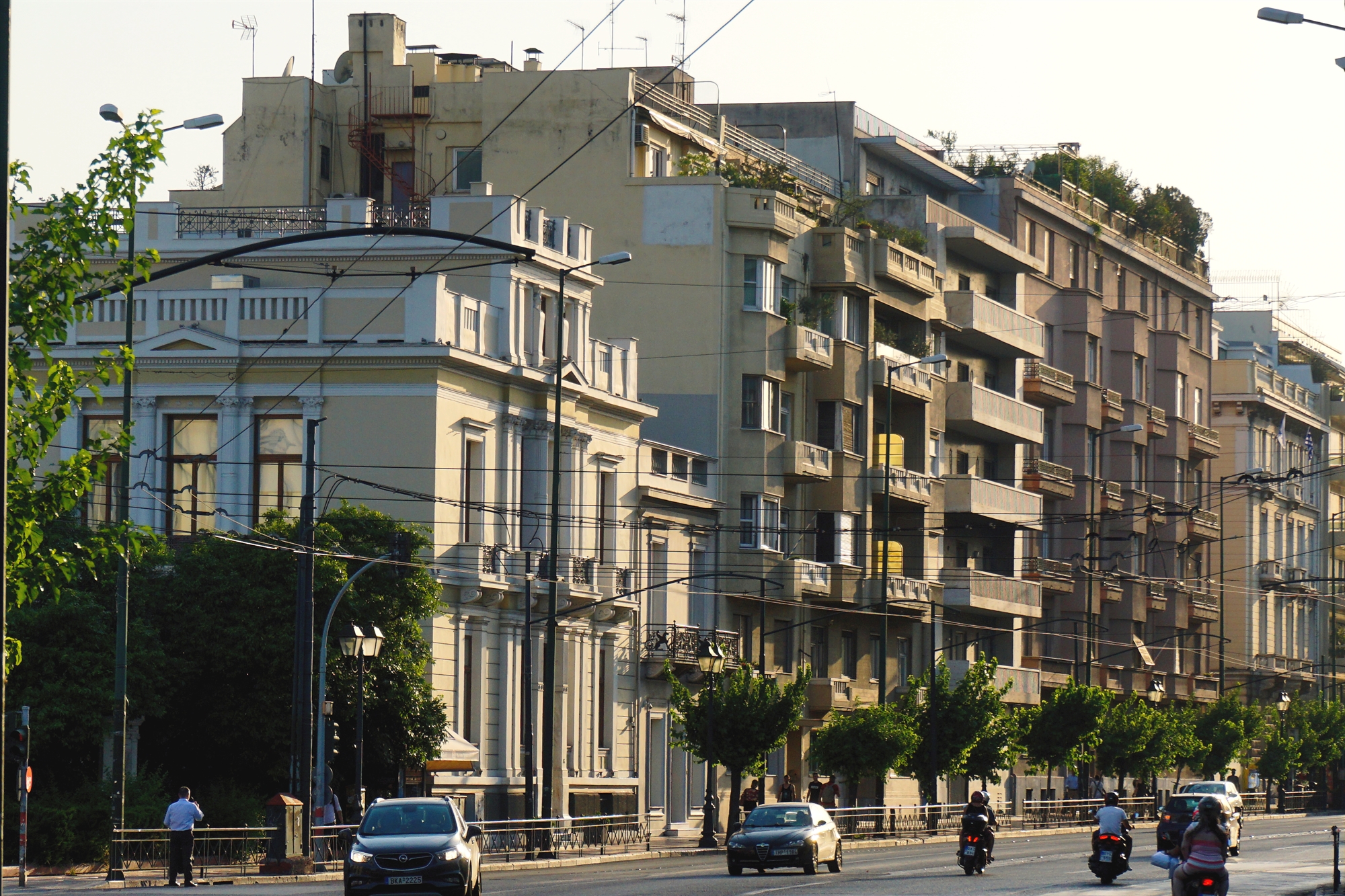 η-βιογράφηση-μιας-λεωφόρου-561885646