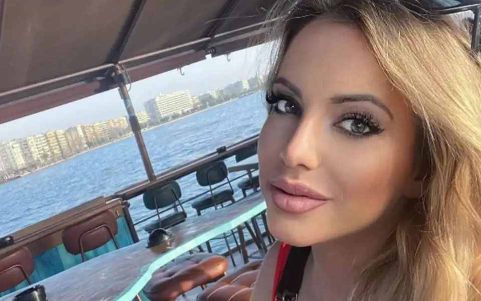 σασμός-παραίτηση-του-σκηνοθέτη-μετά-α-561842323