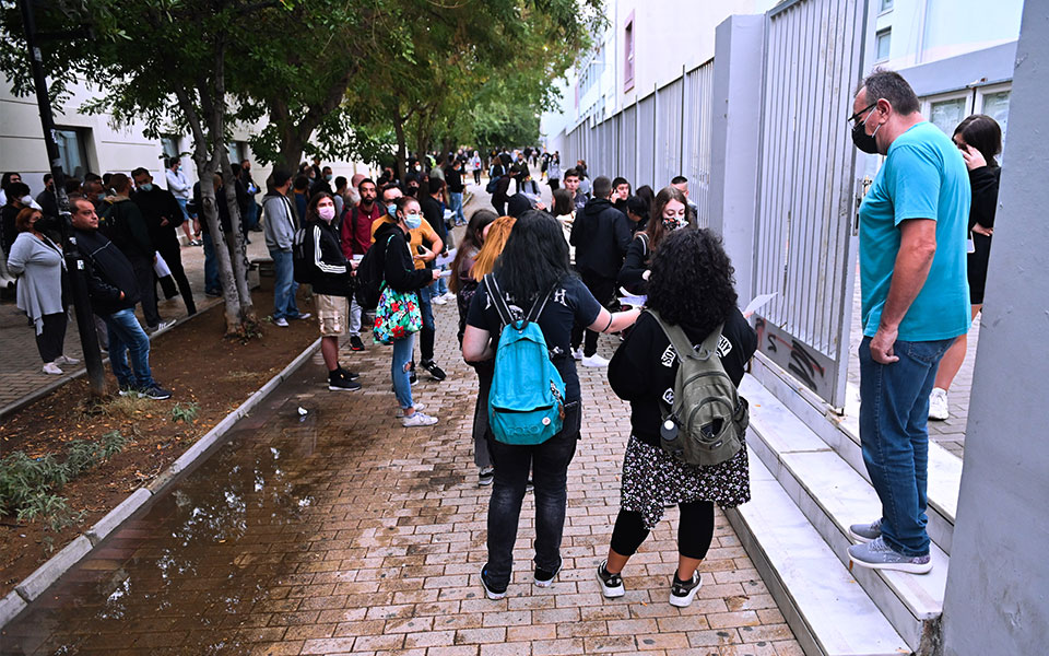 θεσσαλονίκη-εκκενώνεται-σχολικό-συγ-561874939