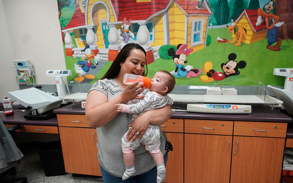 ηπα-η-έλλειψη-βρεφικού-γάλακτος-μετατ-561857017