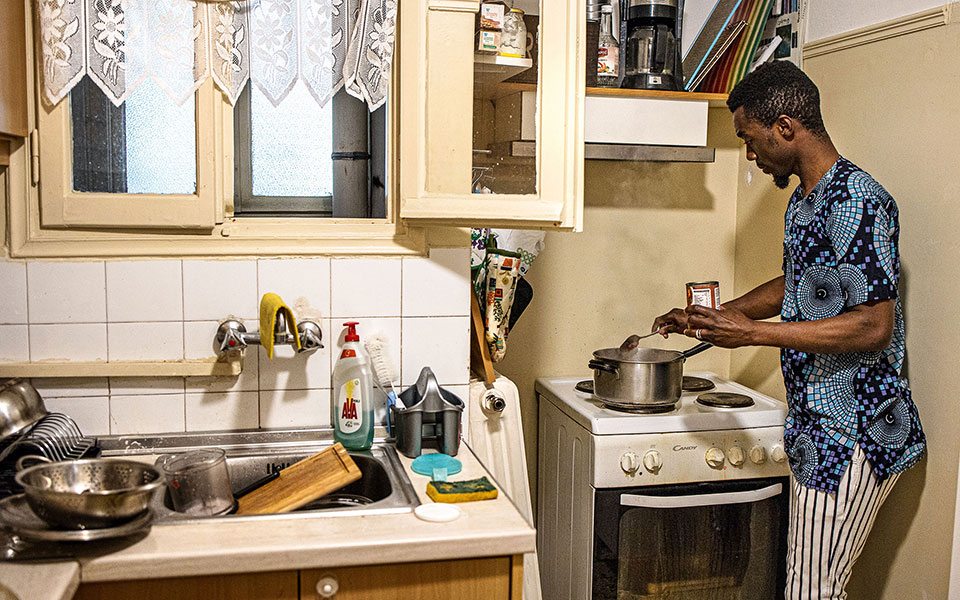 Γαστρονόμος: Τι μαγειρεύει η «Μικρή Αφρική» της Αθήνας;-3