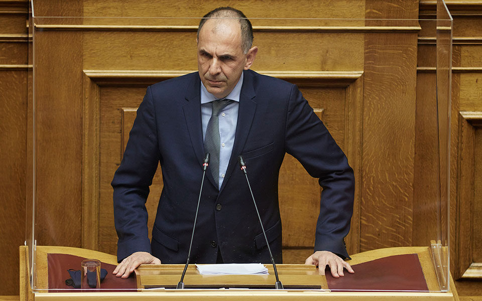 θεωρείο-τα-σενάρια-για-γεραπετρίτη-561853207