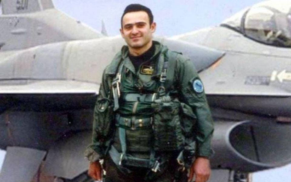 θεοδωρικάκος-στο-πάνθεον-των-ιπτάμε-561873208