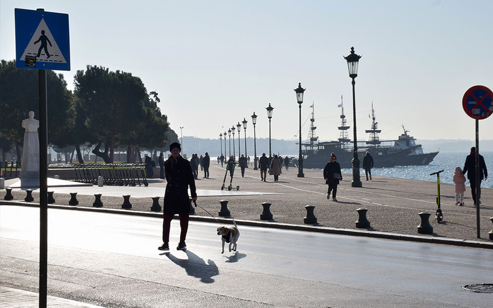 καιρός-ηλιοφάνεια-αύριο-σε-μεγάλο-μέρ-561872359