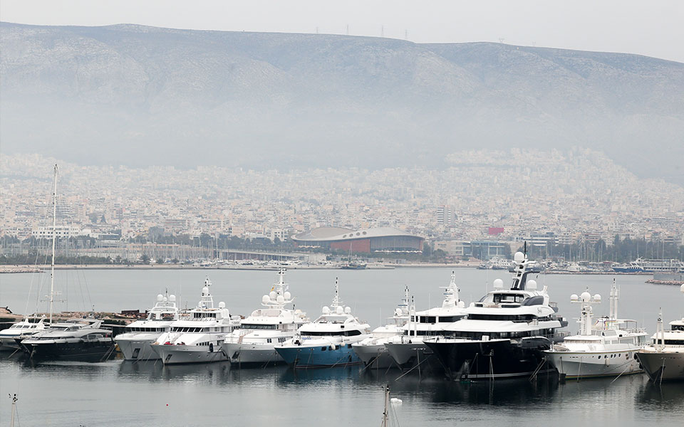 άστατος-ο-καιρός-και-σήμερα-με-νεφώσει-561837787