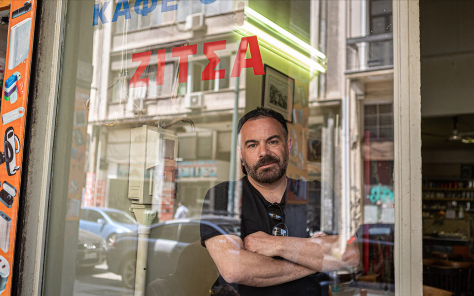 ο-βασίλης-καλλίδης-μας-ξεναγεί-σε-10-κρυ-561860554