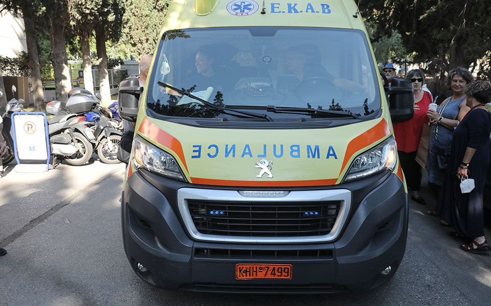 λιμάνι-πειραιά-στην-εντατική-5χρονη-πο-561878731