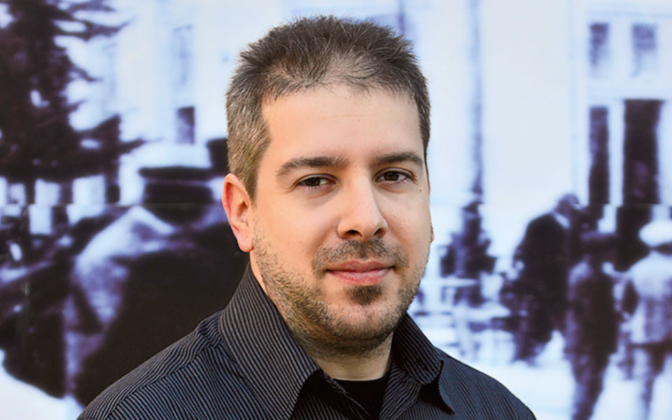 η-απομακρυσμένη-εργασία-και-τα-υβριδι-561848242