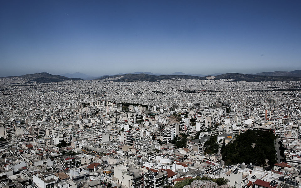 καιρός-γενικά-αίθριος-με-πρόσκαιρες-ν-561884314