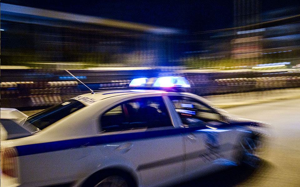 συνελήφθησαν-έξι-μέλη-συμμορίας-που-δ-561879724