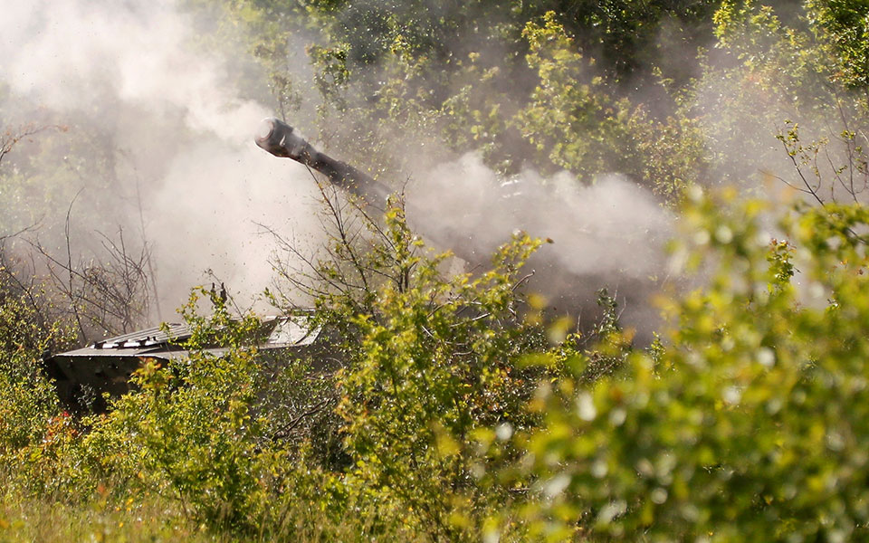 ουκρανία-οι-ρώσοι-χτύπησαν-δεξαμενή-ν-561886999