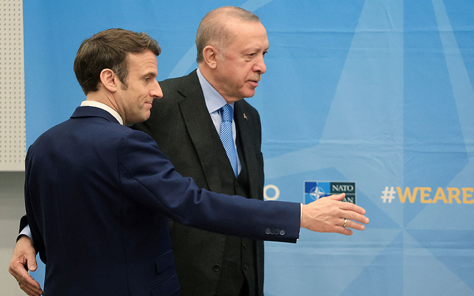 πόλεμος-στην-ουκρανία-συνομιλία-μίας-561879412