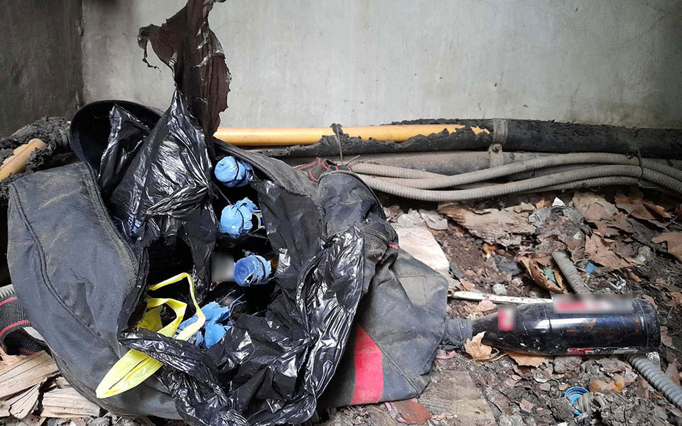 Θεσσαλονίκη: Αστυνομικοί εντόπισαν 11 μολότοφ σε εξωτερικό χώρο στο ΑΠΘ-1