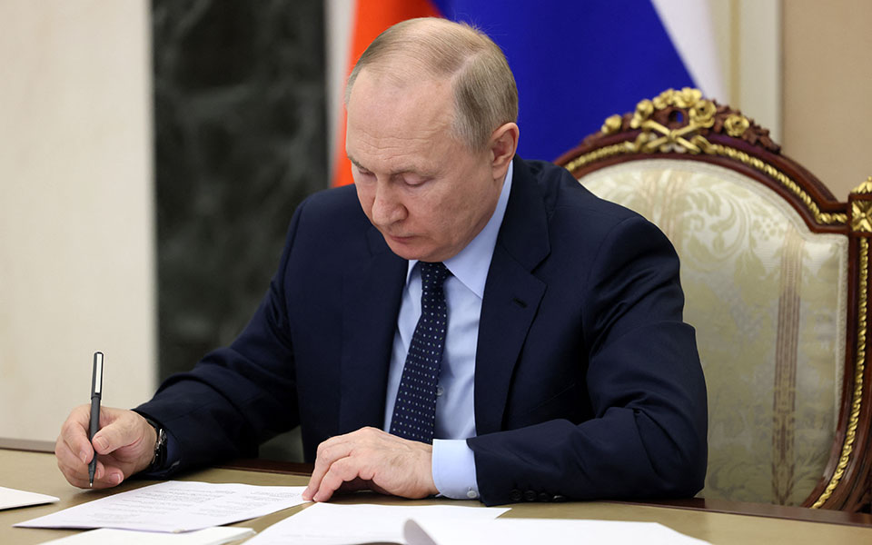 φινλανδός-υπεξ-πεπεισμένος-για-την-έν-561860050