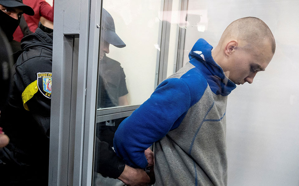 συγχώρεση-από-ουκρανή-χήρα-ζήτησε-ρώσ-561867832