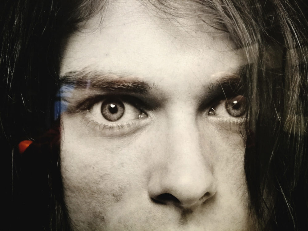 η-κιθάρα-του-κερτ-κομπέιν-πουλήθηκε-γι-561874090