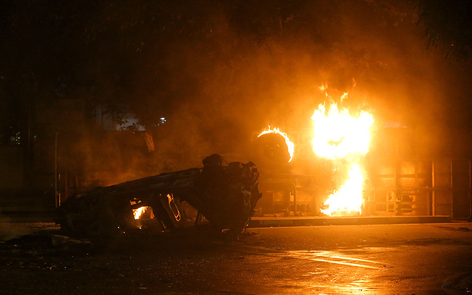 σρι-λάνκα-πυρά-ακούστηκαν-από-την-πρωθ-561849685