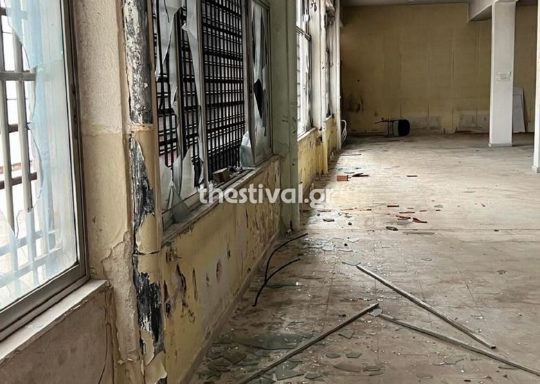 ΑΠΘ: Άγνωστοι διέλυσαν το χώρο που προορίζεται για βιβλιοθήκη-6