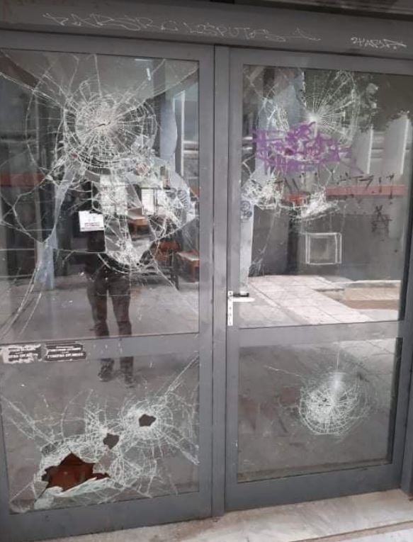 ΑΠΘ: Άγνωστοι διέλυσαν το χώρο που προορίζεται για βιβλιοθήκη-3