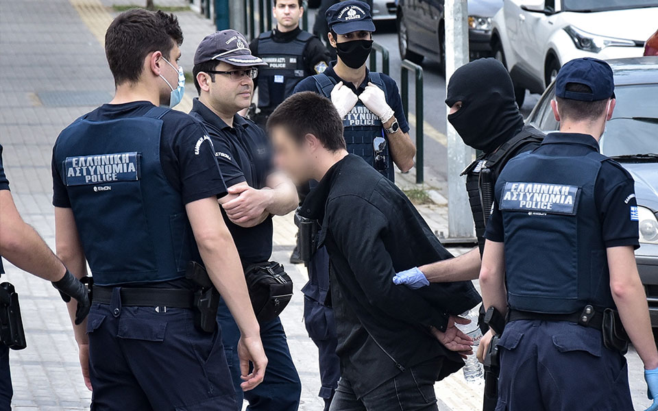 δικηγόρος-οικογένειας-τοπαλούδη-δυ-561840208