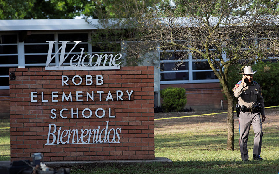 τέξας-πολλά-παιδιά-επέζησαν-από-το-μακ-561877666