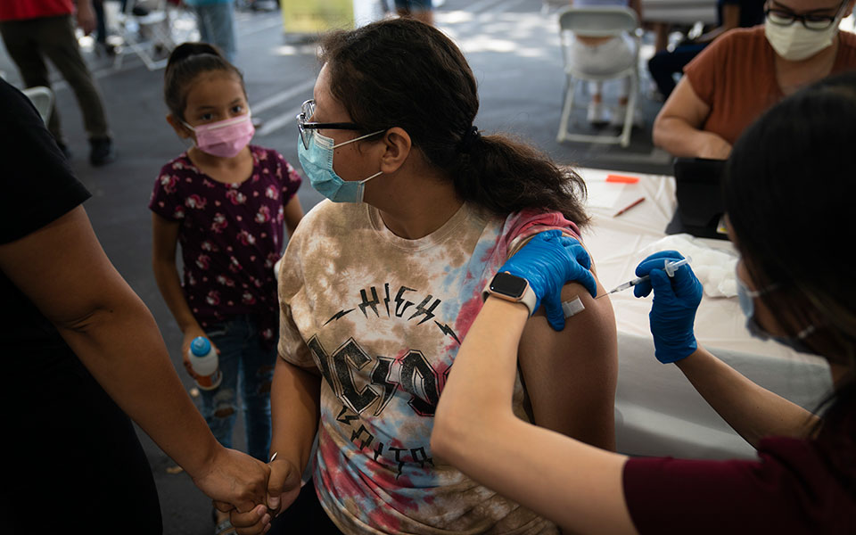 κορωνοϊός-άδεια-χρήσης-στο-κινεζικό-ε-561868123